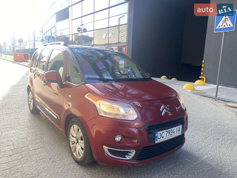 Хэтчбек Citroen C3 2010 в Львове