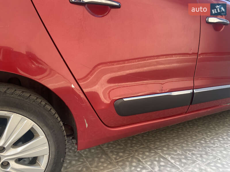 Хэтчбек Citroen C3 2010 в Львове