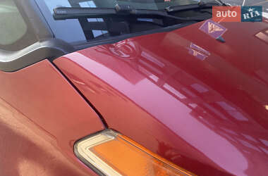Хэтчбек Citroen C3 2010 в 