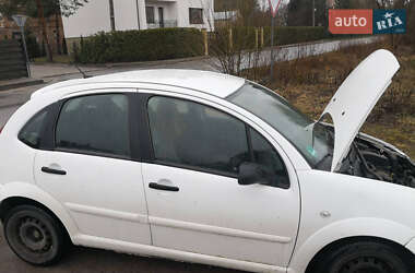 Хэтчбек Citroen C3 2009 в 