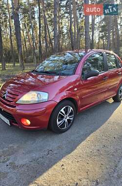 Хэтчбек Citroen C3 2007 в 