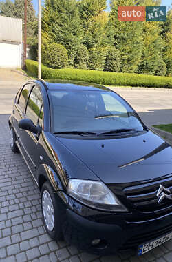 Хэтчбек Citroen C3 2008 в 