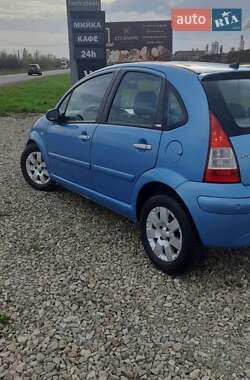 Хэтчбек Citroen C3 2008 в 