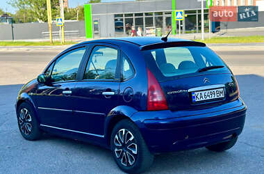 Хэтчбек Citroen C3 2004 в 