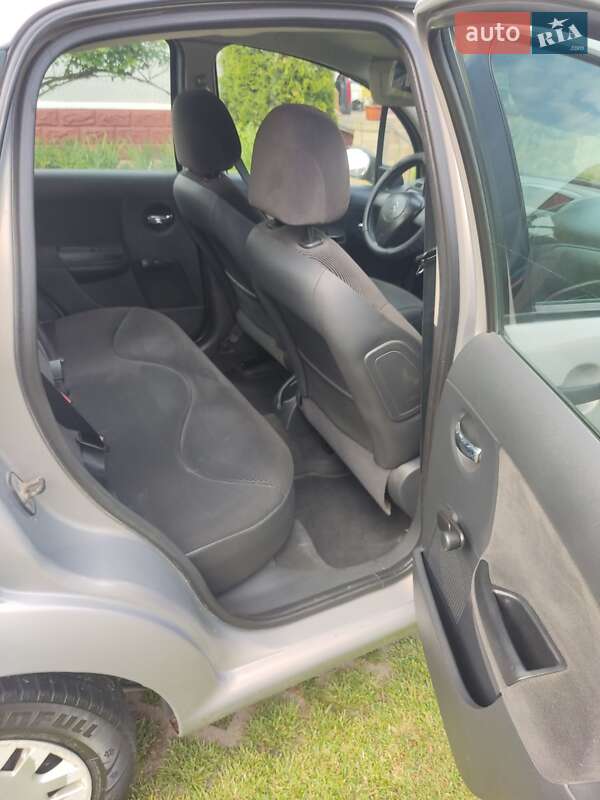 Хэтчбек Citroen C3 2006 в Черновцах