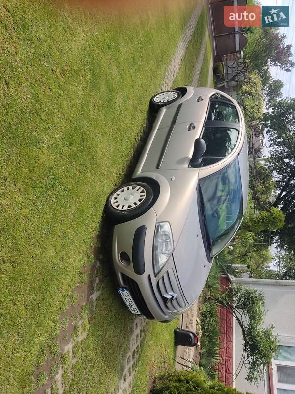 Хэтчбек Citroen C3 2006 в Черновцах