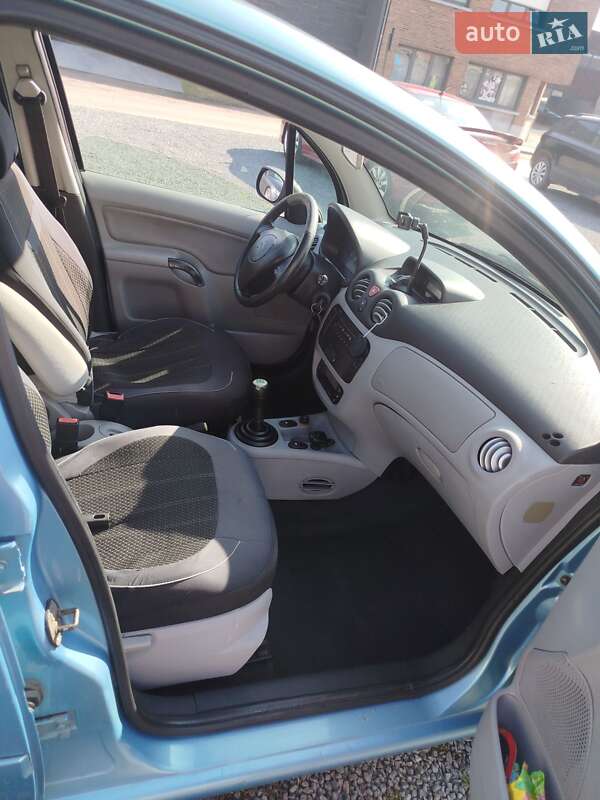 Хэтчбек Citroen C3 2003 в Хусте фото 9 Хэтчбек Citroen C3 2003 в Хусте