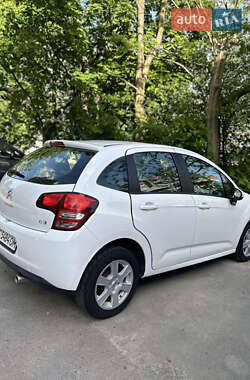 Хэтчбек Citroen C3 2011 в 