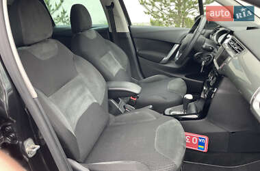 Хэтчбек Citroen C3 2010 в 