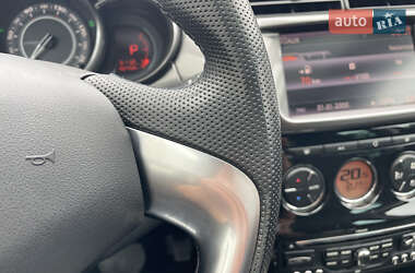 Хэтчбек Citroen C3 2010 в 