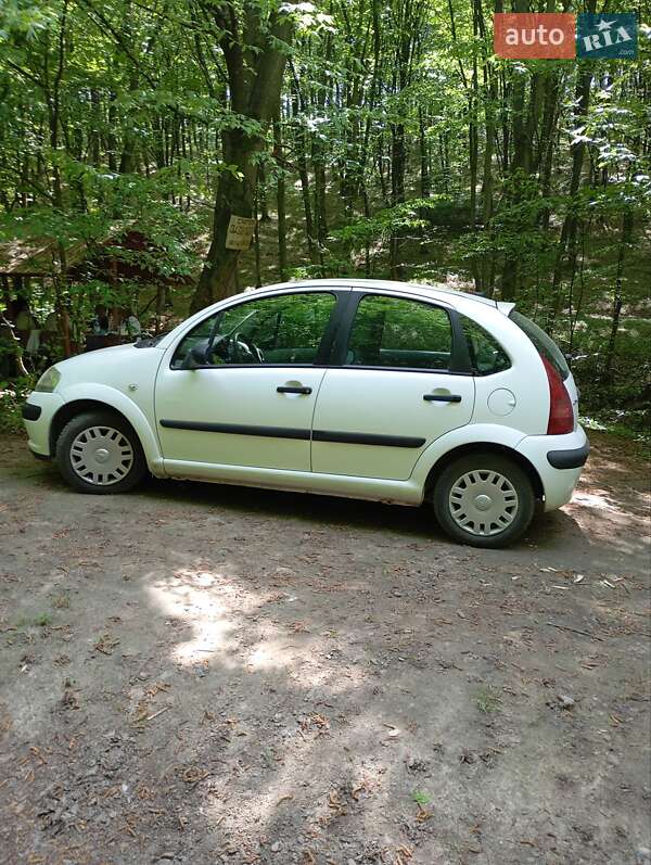 Хетчбек Citroen C3 2003 в Снятині