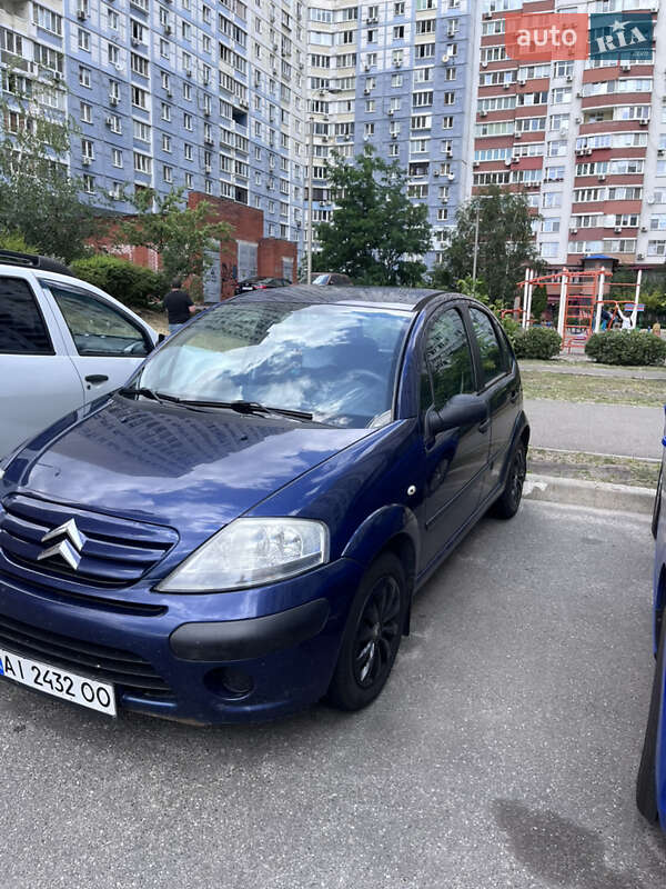 Хэтчбек Citroen C3 2007 в Киеве