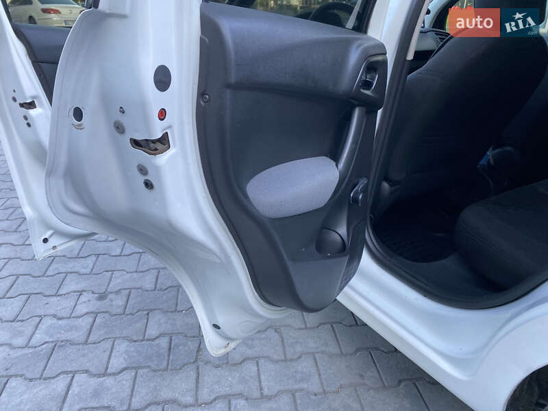 Хетчбек Citroen C3 2010 в Хмельницькому