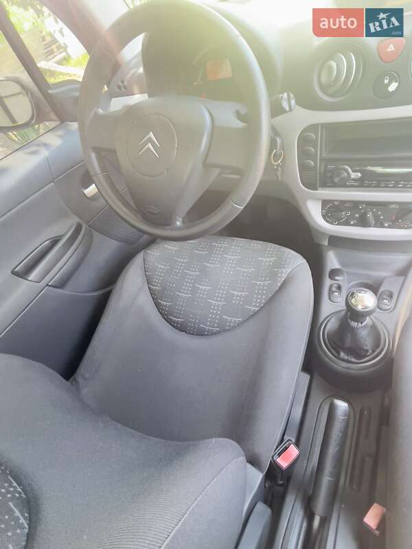 Хэтчбек Citroen C3 2007 в Глевахе