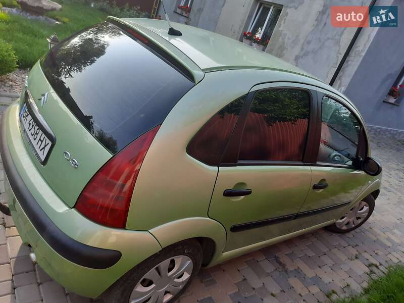 Хэтчбек Citroen C3 2003 в Луцке