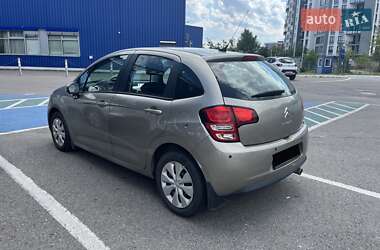 Хэтчбек Citroen C3 2011 в 