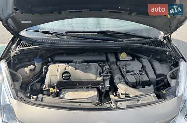 Хэтчбек Citroen C3 2011 в 
