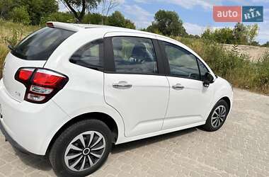 Хэтчбек Citroen C3 2013 в 