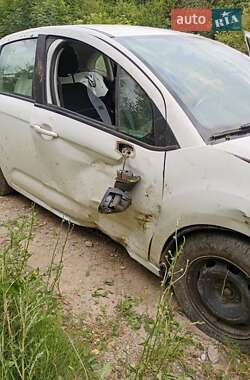 Хэтчбек Citroen C3 2011 в Самборе