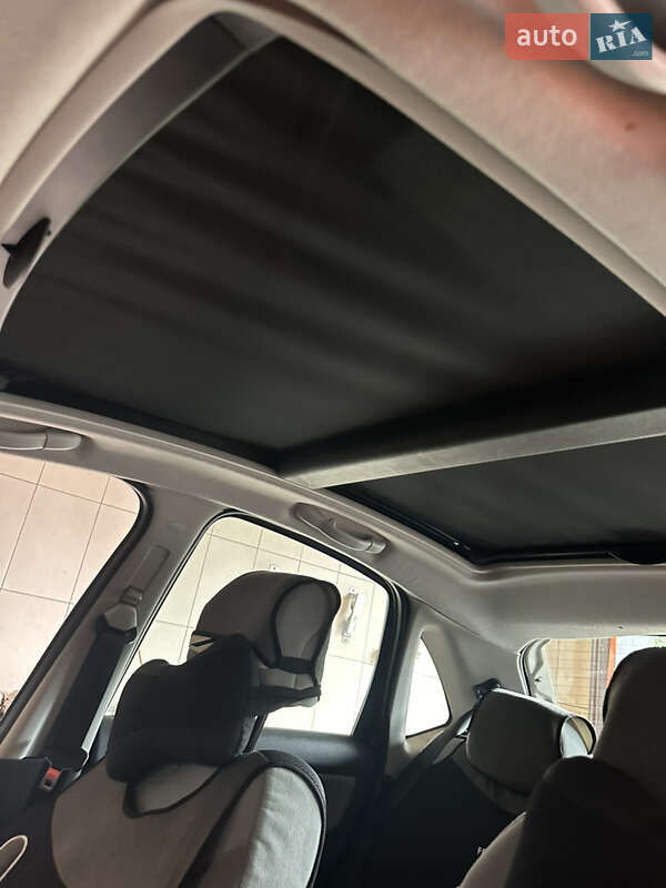 Хэтчбек Citroen C3 2003 в Харькове