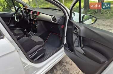 Хэтчбек Citroen C3 2016 в 