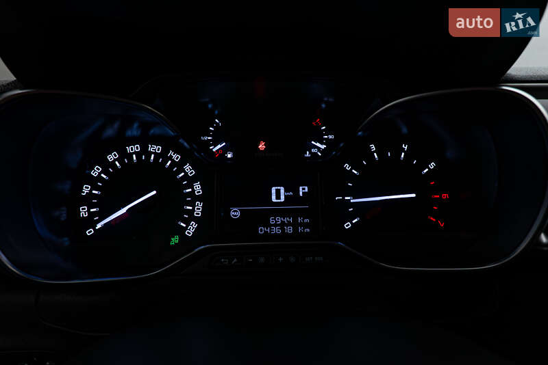 Хэтчбек Citroen C3 2022 в Киеве фото 13 Хэтчбек Citroen C3 2022 в Киеве