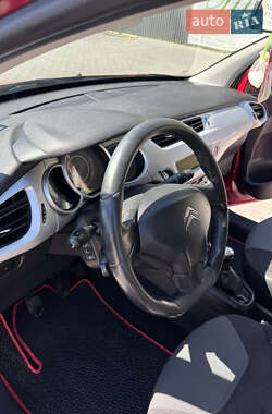 Хэтчбек Citroen C3 2011 в 
