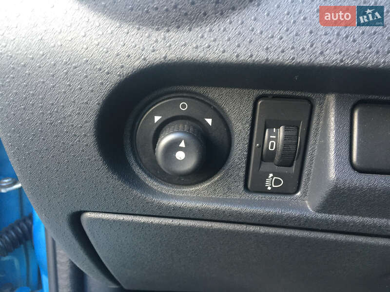 Хетчбек Citroen C3 2008 в Харкові фото 10 Хетчбек Citroen C3 2008 в Харкові