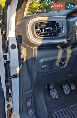 Хэтчбек Citroen C3 2017 в 