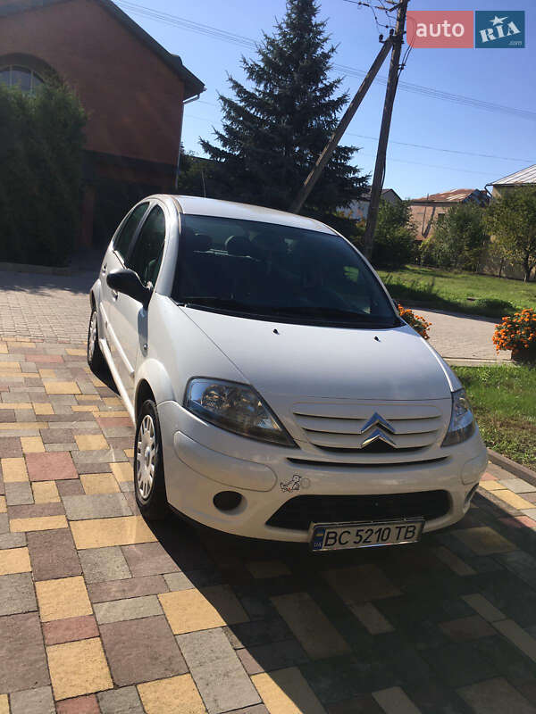 Хэтчбек Citroen C3 2009 в Львове