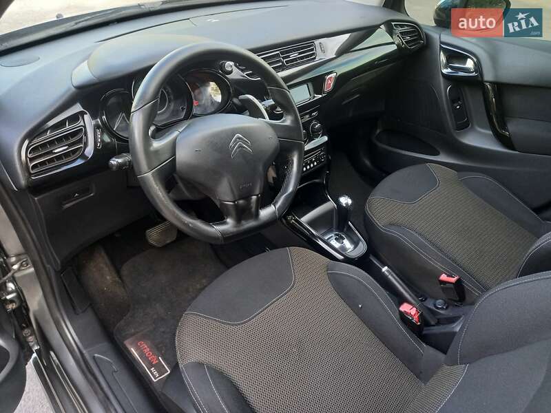 Хетчбек Citroen C3 2012 в Кривому Розі