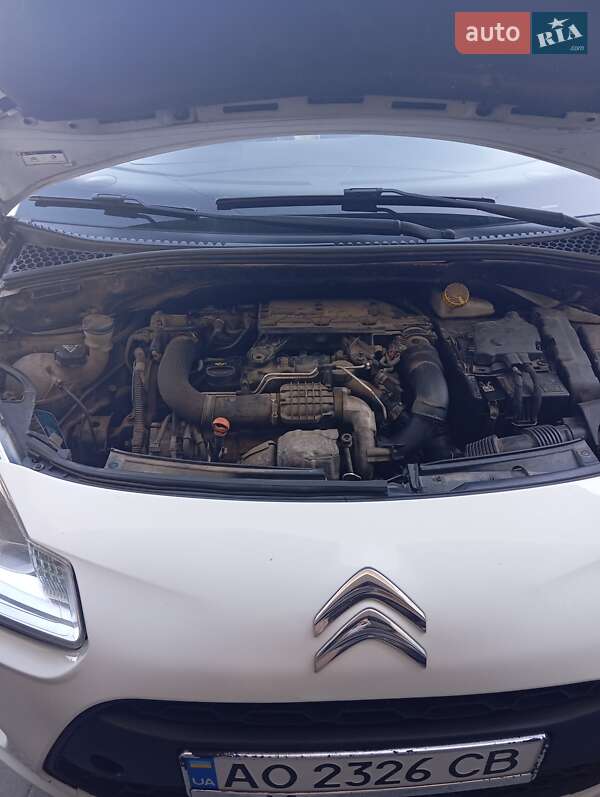 Хэтчбек Citroen C3 2012 в Ужгороде