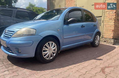 Хэтчбек Citroen C3 2003 в 
