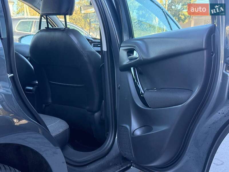 Хетчбек Citroen C3 2015 в Рівному фото 48 Хетчбек Citroen C3 2015 в Рівному