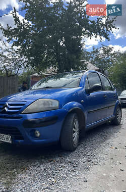 Хэтчбек Citroen C3 2006 в 