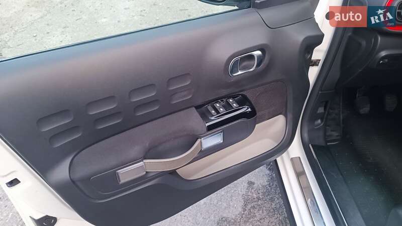 Хэтчбек Citroen C3 2019 в Лубнах фото 10 Хэтчбек Citroen C3 2019 в Лубнах