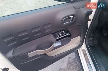 Хэтчбек Citroen C3 2019 в 