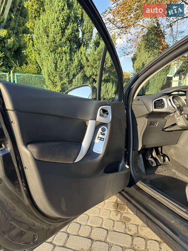 Хетчбек Citroen C3 2011 в Львові