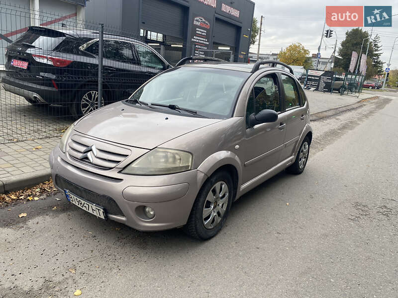Хэтчбек Citroen C3 2004 в Полтаве фото Хэтчбек Citroen C3 2004 в Полтаве