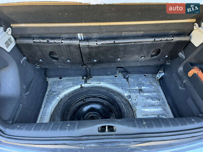 Хэтчбек Citroen C3 2005 в Шепетовке фото 4 Хэтчбек Citroen C3 2005 в Шепетовке