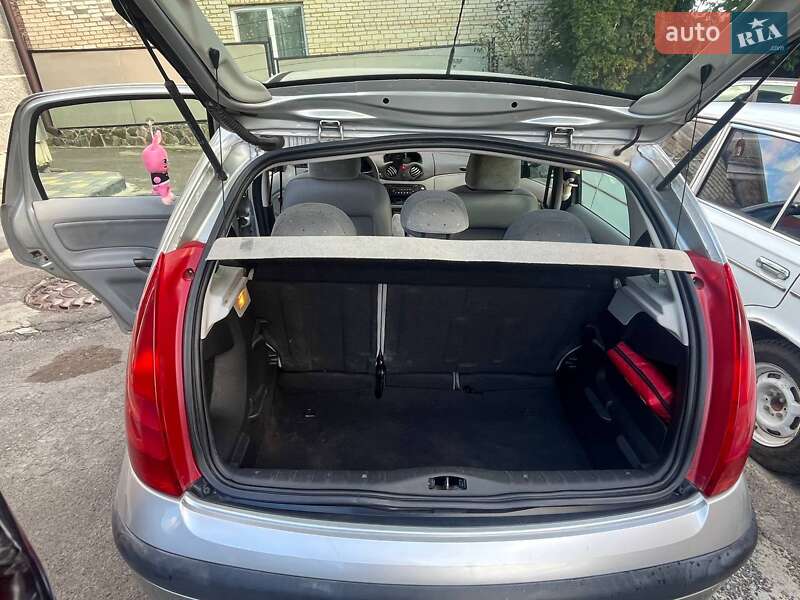 Хетчбек Citroen C3 2003 в Львові фото 9 Хетчбек Citroen C3 2003 в Львові