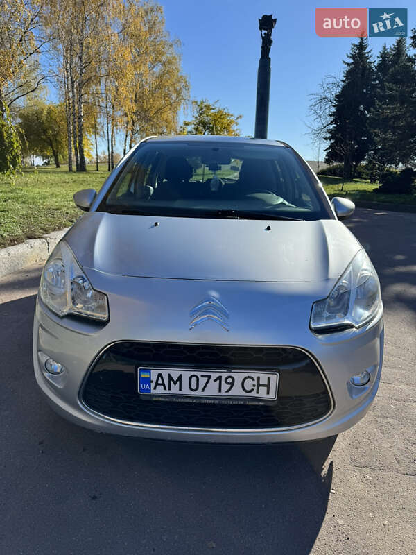 Хэтчбек Citroen C3 2012 в Житомире