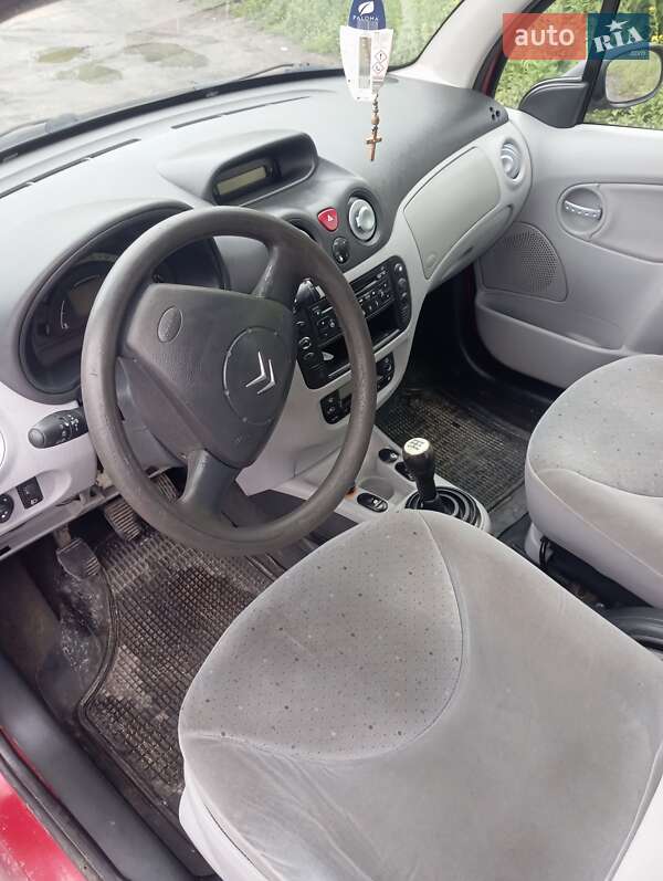 Хетчбек Citroen C3 2003 в Волочиську