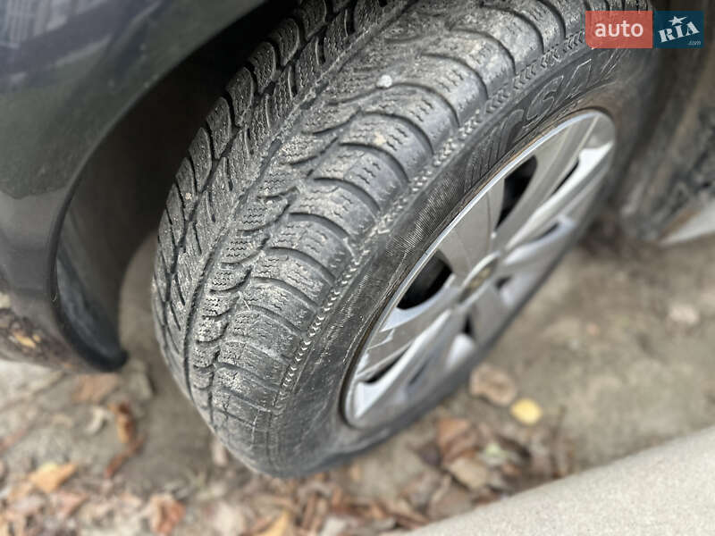 Хэтчбек Citroen C3 2004 в Тернополе фото 13 Хэтчбек Citroen C3 2004 в Тернополе