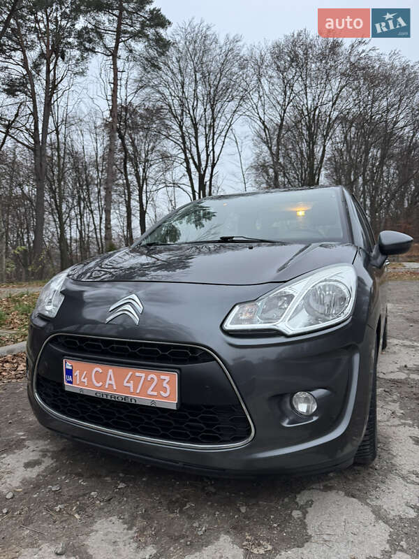 Хэтчбек Citroen C3 2012 в Бережанах