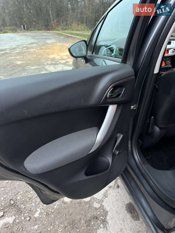 Хэтчбек Citroen C3 2012 в Бережанах