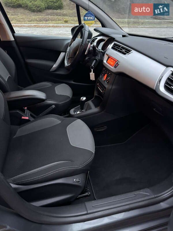 Хэтчбек Citroen C3 2012 в Бережанах