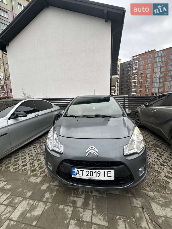 Хетчбек Citroen C3 2011 в Івано-Франківську