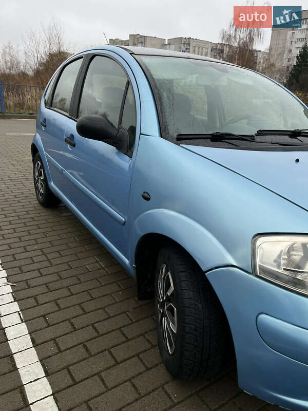 Хэтчбек Citroen C3 2003 в Дрогобыче