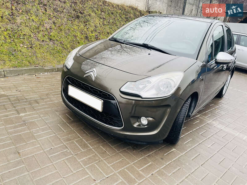 Хэтчбек Citroen C3 2012 в Лановцах